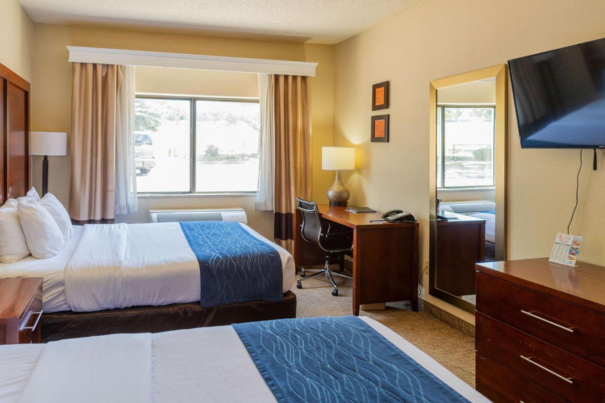Comfort Inn North Colorado Springs Exterior foto